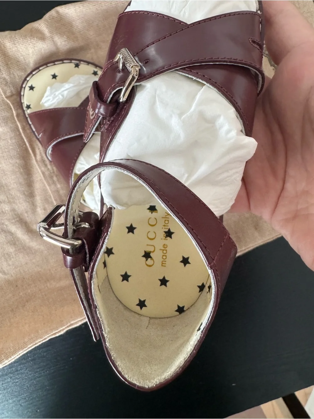 Gucci kids boy  Brown Leather Buckle Sandals 15.5cm